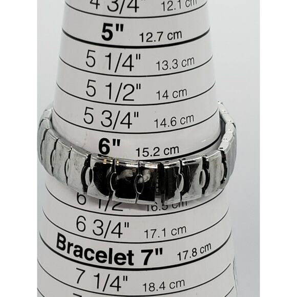 Croton Women\'s Watch 22mm White MOP Dial main image 5